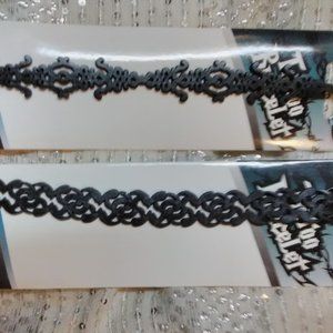 Black Plastic Designed Bracelets